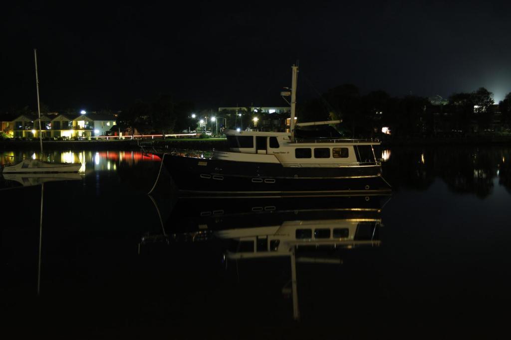 Sails Luxury Apartments Merimbula Extérieur photo