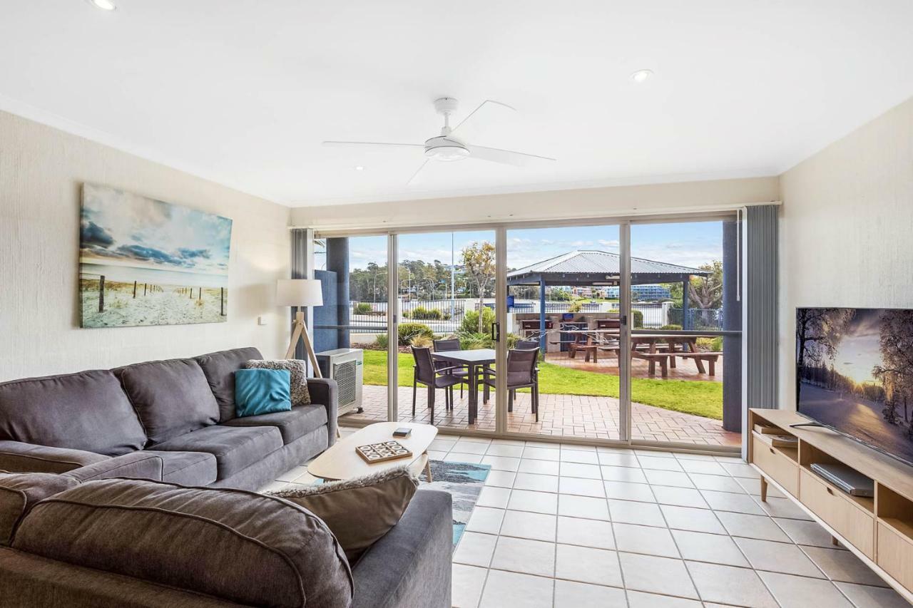 Sails Luxury Apartments Merimbula Extérieur photo